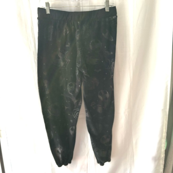 Disney Nightmare before Christmas PJ pants in black velour SZ M. NWOT - Picture 10 of 12
